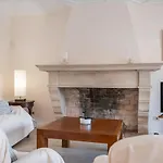 Lumb Holiday home *
